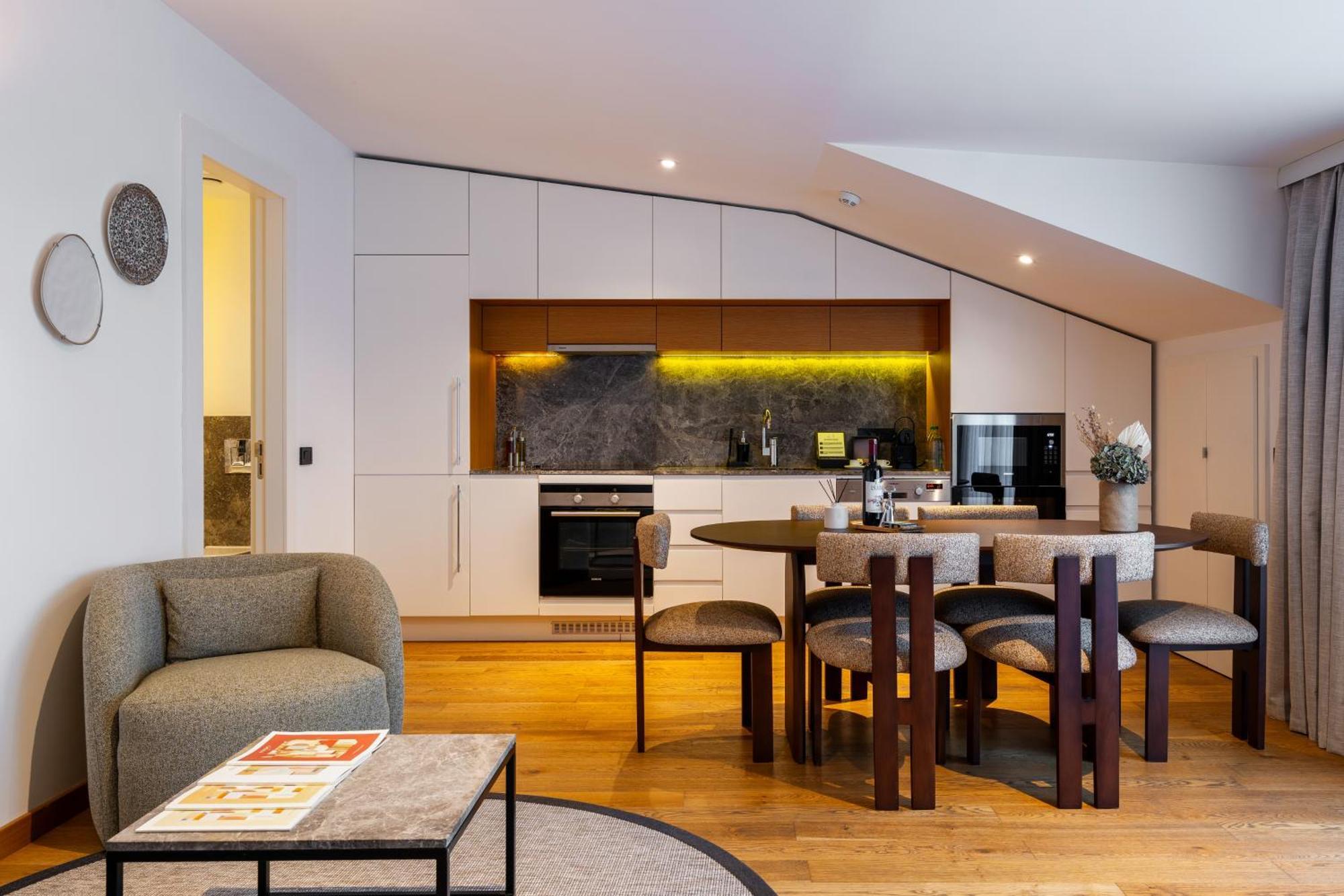 Ando Living - Taksim Gumussuyu Townhouse Aparthotel Isztambul Kültér fotó